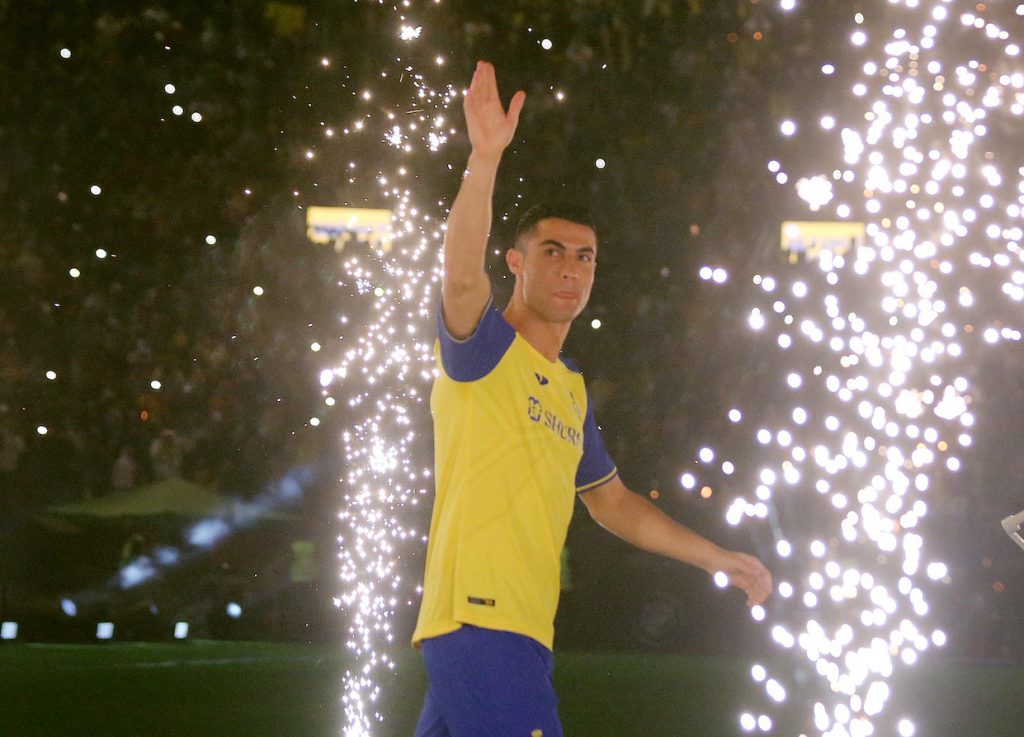 Cristiano Ronaldo en Al Nassr, el jugador portugués finalmente es presentado en un evento extraordinario en el estadio MrSool Park.