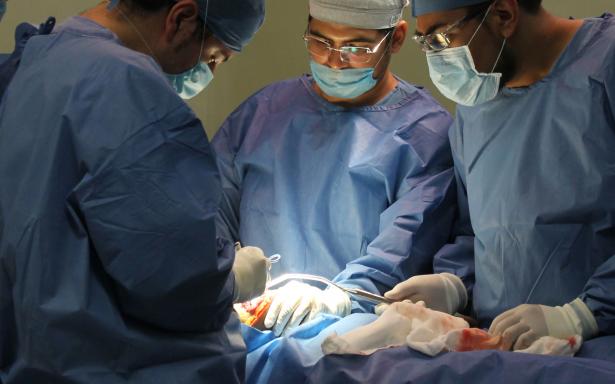 Caso extracción ilegal de riñón: Familiares detallaron qué sucedió con la paciente que denunció que le extrajeron órgano sin su permiso.