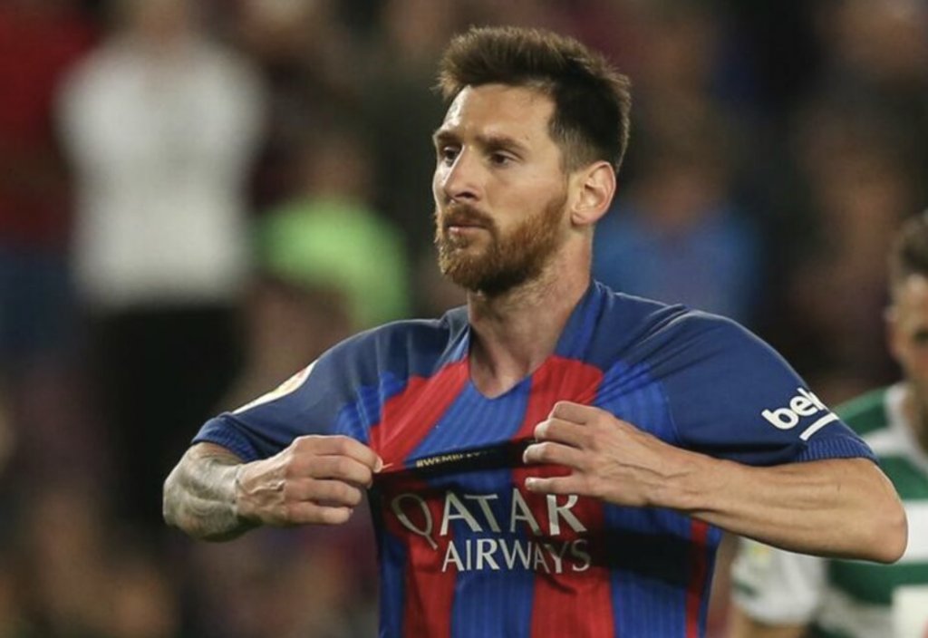Messi en partido de futbol