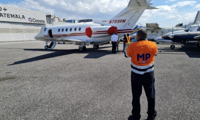 Extraditan a cinco guatemaltecos a Estados Unidos.