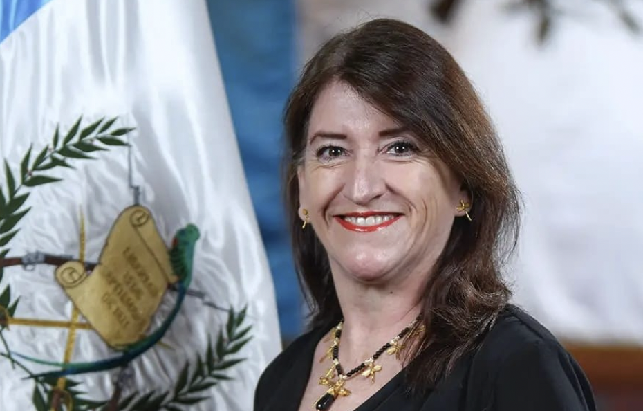 Arévalo confirma renuncia de Liwy Grazioso como ministra de Cultura
