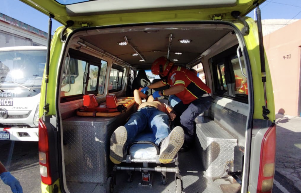 Disparan contra conductor en el tráfico de zona 12; intentaron asaltarlo