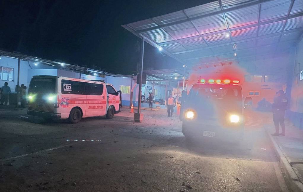 Esposos son atacados a tiros en Petén; él muere en el lugar