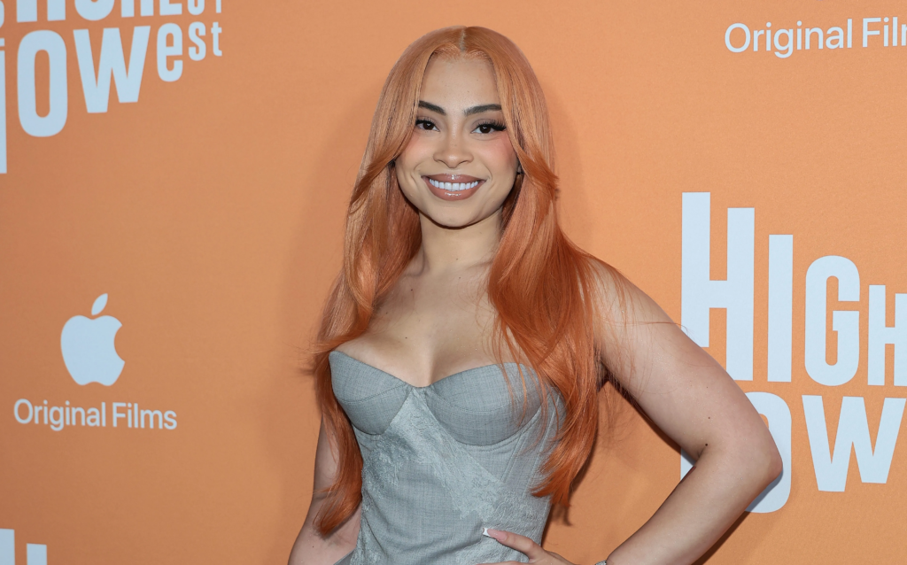 Cachetean a reconocida rapera estadounidense en restaurante (video)