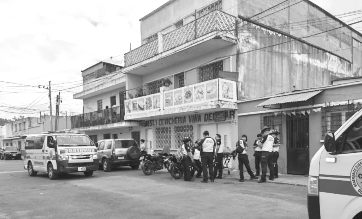 A una semana de la masacre, así se encuentra cevichería en zona 6 (FOTOS)