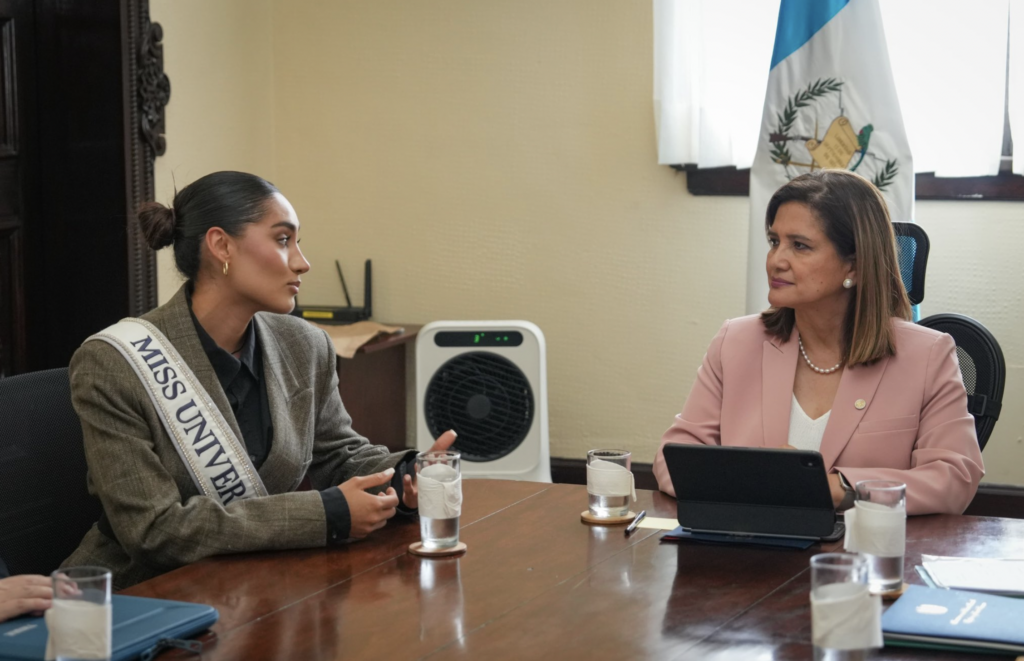 Vicepresidenta y Miss Universo Guatemala se reúnen para impulsar proyectos sociales