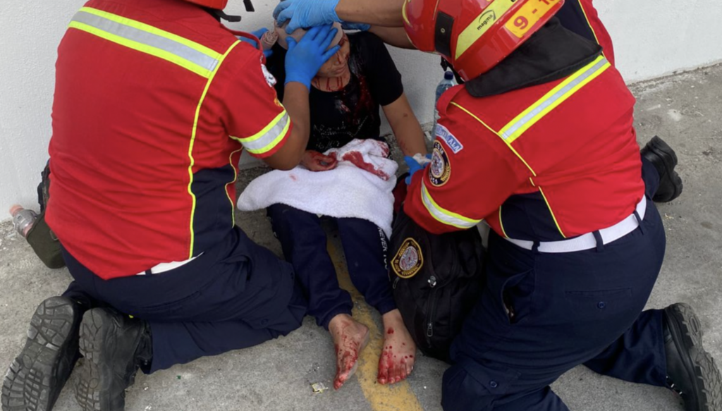 Ataque con cuchillo: joven resulta con múltiples heridas en el bulevar Los Próceres