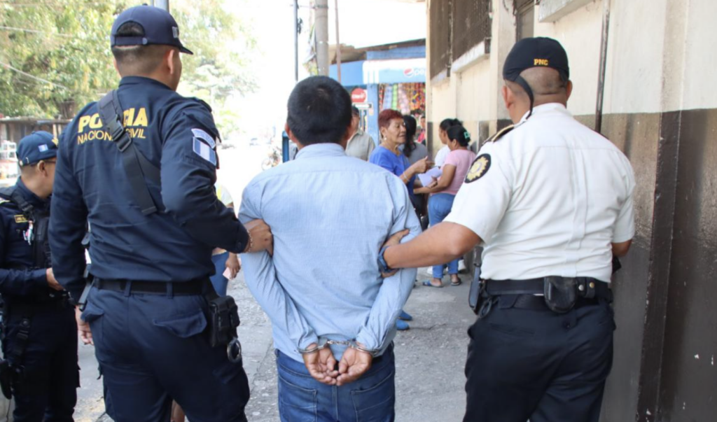 Llegó a denunciar extravío de documentos y terminó capturado por violación