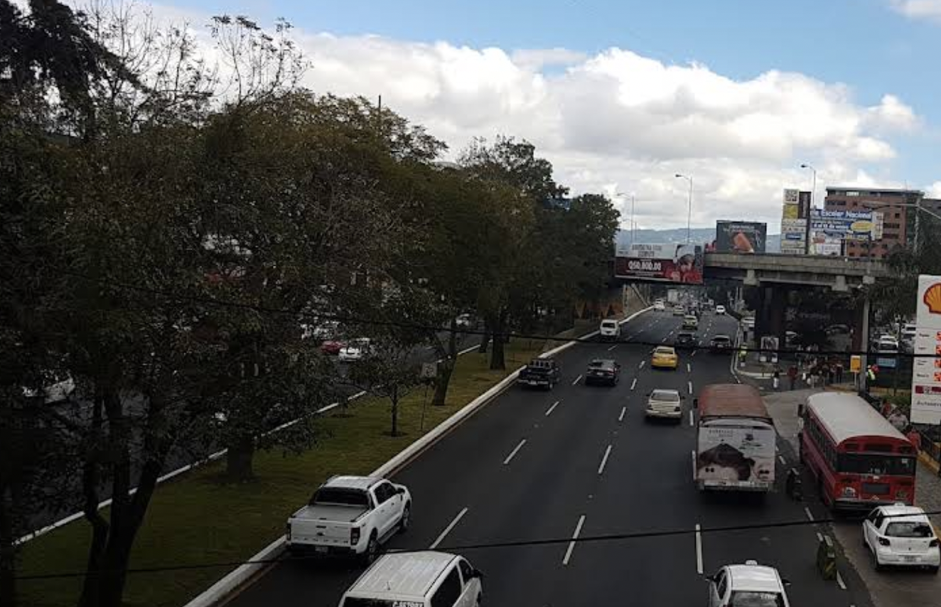 VIDEO: Asaltantes son interceptados a disparos y terminan capturados en la Roosevelt
